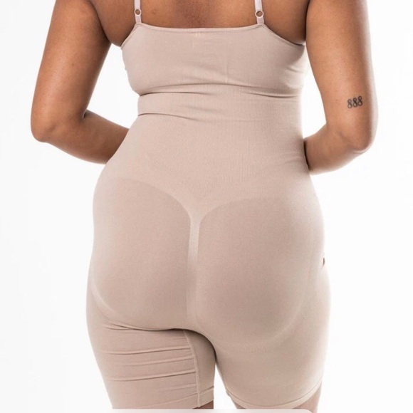 NWT Hey Shape Bodysuit - Picture 8 of 10